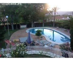 Chalet en Venta en Petrer, Alicante