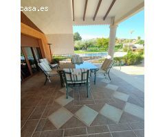 Chalet en Venta en Petrer, Alicante