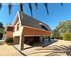 Chalet en Venta en Petrer, Alicante