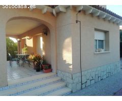 Chalet en Venta en Petrer, Alicante