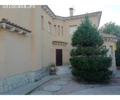Chalet en Venta en Petrer, Alicante