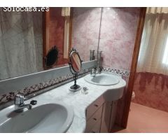 Chalet en Venta en Petrer, Alicante