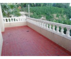 Chalet en Venta en Petrer, Alicante