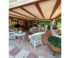 Chalet en Venta en Petrer, Alicante