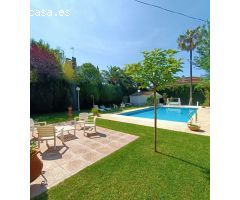 Chalet en Venta en Petrer, Alicante