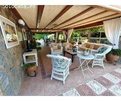 Chalet en Venta en Petrer, Alicante