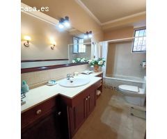Chalet en Venta en Petrer, Alicante