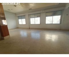 Local comercial en Alquiler en Petrer, Alicante
