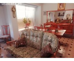 Chalet en Venta en Petrer, Alicante