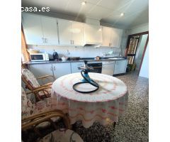 Chalet en Venta en Petrer, Alicante