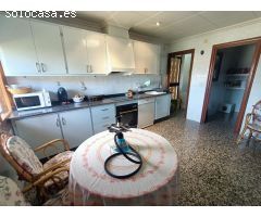 Chalet en Venta en Petrer, Alicante