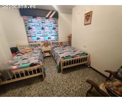 Chalet en Venta en Petrer, Alicante