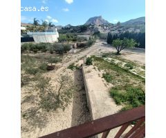 Chalet en Venta en Petrer, Alicante
