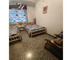 Chalet en Venta en Petrer, Alicante