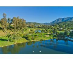 Apartamento en Venta en Estepona, Málaga
