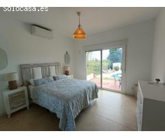 Chalet en Venta en Atalaya, Málaga
