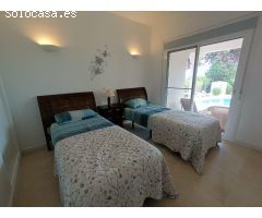 Chalet en Venta en Atalaya, Málaga
