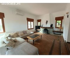 Chalet en Venta en Atalaya, Málaga