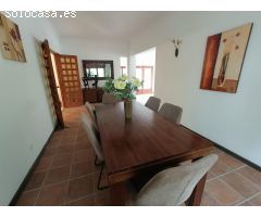 Chalet en Venta en Atalaya, Málaga