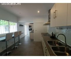 Chalet en Venta en Atalaya, Málaga