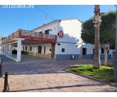 Local comercial y piso en venta en Domeño