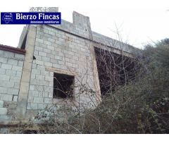 SE VENDE CASA EN ESTRUCTURA CON FINCA DE 5000 M2 EN QUILOS