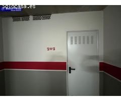 VENTA DE COCHERA CON TRASTERO EN LA ZONA ALTA DE PONFERRADA!!!