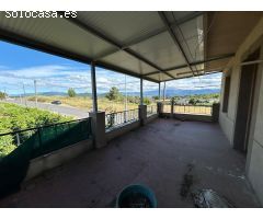 SE VENDE VIVIENDA CON FINCA EN CABAÑAS RARAS