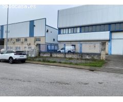SE VENDE NAVE EN EL POLÍGONO DE CABAÑAS