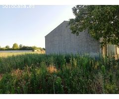 SE VENDE NAVE DE 360 M2 CON PARCELA DE 14.25 M2