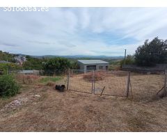 SE VENDE FINCA URBANA CON EDIFICACIONES DE PIEDRA EN OTERO