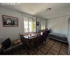 VENTA DE CASA EN ZONA FLORES DEL SIL
