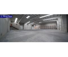 ¡ SE ALQUILA ESPECTACULAR NAVE EN POLÍGONO DE ASTORGA!