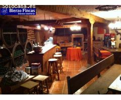 ESPECTACULAR CHALET EN LAS LOMAS