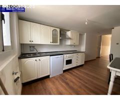 VENTA DE CASA CON PATIO EN NARAYOLA!!