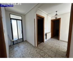 VENTA DE CASA CON TERRENO EN NARAYOLA!!!