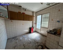 PISO PARA REFORMAR EN EL CENTRO DE PONFERRADA.