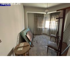 PISO PARA REFORMAR EN EL CENTRO DE PONFERRADA.