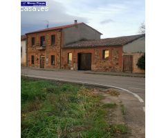 ???? EN VENTA: Casa de pueblo reformada en Carneros, a solo 2,5 km de Astorga ????