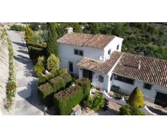 Chalet en Venta en Guadalest, Alicante