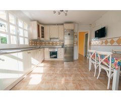 Chalet en Venta en Alfaz del Pí / LAlfàs Del Pi, Alicante