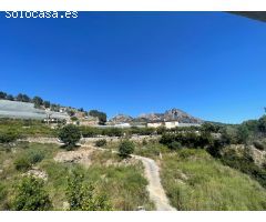 Chalet en Venta en Bolulla, Alicante