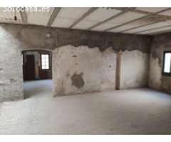 Chalet en Venta en Figueres, Girona