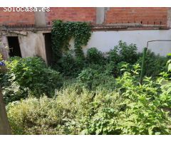 Chalet en Venta en Figueres, Girona