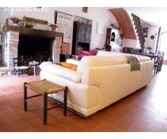 Casa de Pueblo en Venta en Sant Pere Pescador, Girona
