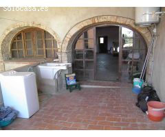 Casa de Pueblo en Venta en Sant Pere Pescador, Girona