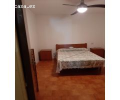 Casa de Pueblo en Venta en Sant Pere Pescador, Girona