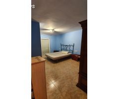 Casa de Pueblo en Venta en Agullana, Girona