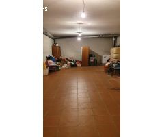 Casa de Pueblo en Venta en Agullana, Girona
