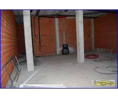 Local comercial en zona céntrica de El Siscar en alquiler